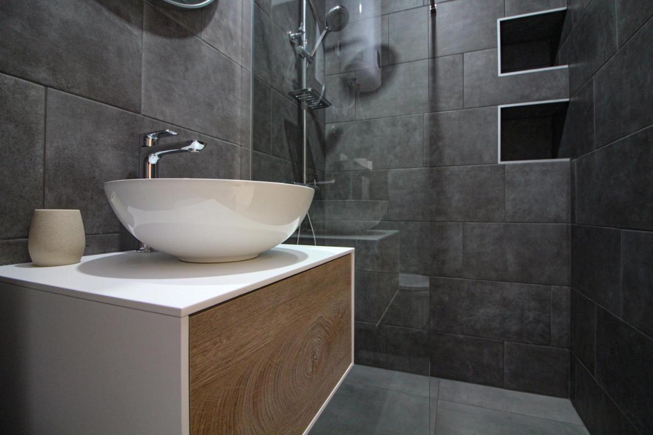 Apartman Toni Rogoznica  Ngoại thất bức ảnh